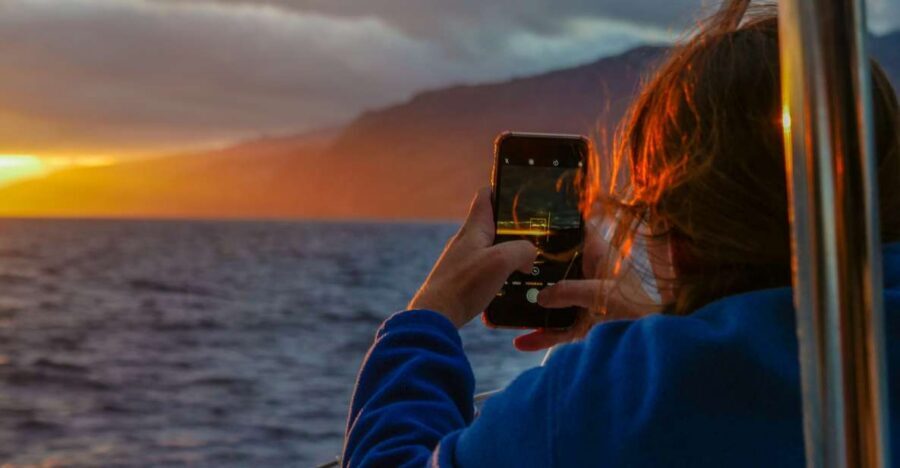From Funchal: Cabo Girao Sunset Cruise on Luxury Catamaran - The 3-Hour Catamaran Ride Along Madeira’s Southern Coast
