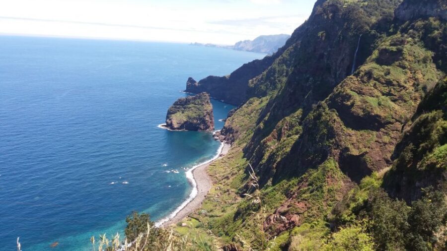 From Funchal: East Tour Madeira 4x4 Jipe Tour Santana Houses - Ribeiro Frio: The 45-Minute Walk Break (Bring Shoes)