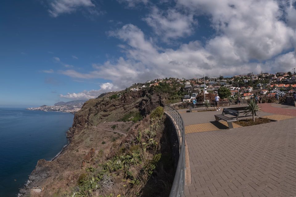 From Funchal: Garajau Tuk-Tuk Tour with Christ King Statue - Tuk-tuk comfort, timing, and what to bring