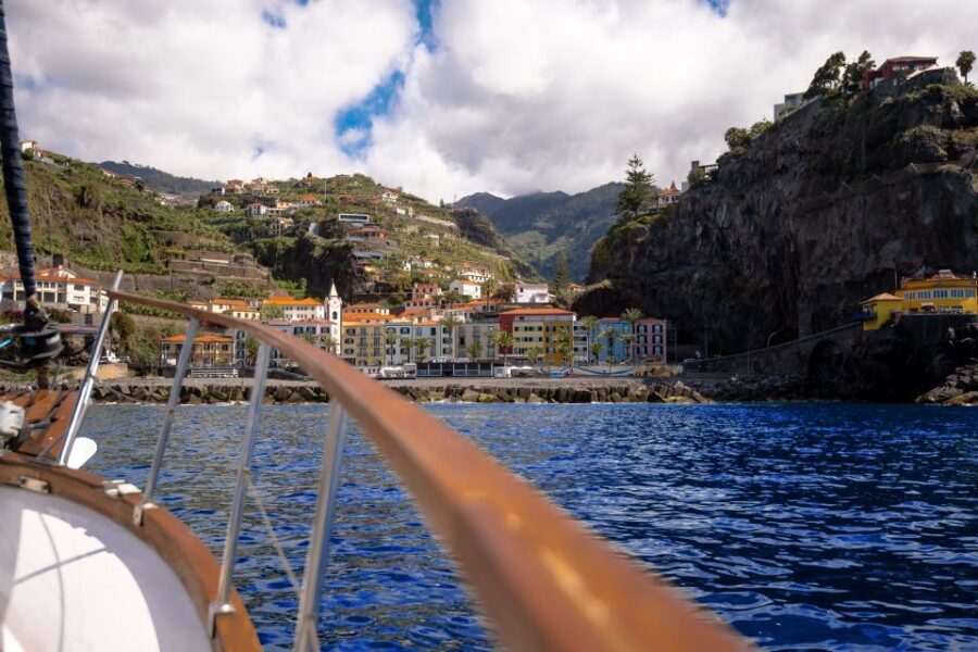From Funchal: West Bays Sailing Tour with Lunch - Lunch on board: included food that doesn’t feel like a filler