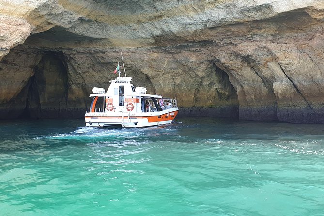 From Lagos: Benagil Caves Cruise on a Catamaran - Cruising the Algarve Coast from Lagos to Benagil in About 2.5 Hours