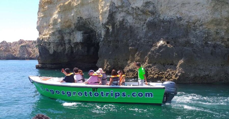 From Lagos: Cruise to the Caves of Ponta da Piedade - How the crew guides you into the caves (and what makes it feel special)