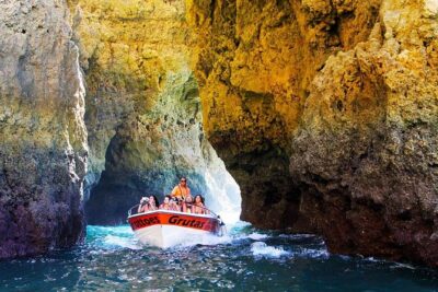 From Lagos: Ponta da Piedade Caves Boat Tour - Getting on board at Marina de Lagos without wasting time