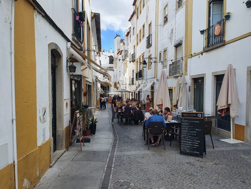 From Lisboa: Evora and Monsaraz Full-Day Tour - Price and value: is $111 worth it for 8 hours?