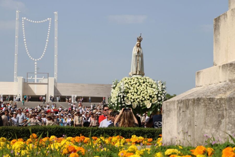 From Lisbon: Fátima and Sintra Private Tour - Tips to make your day run smoothly