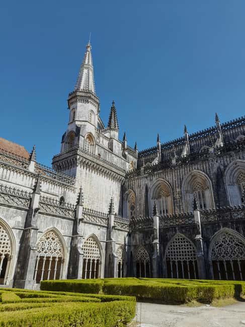 From Lisbon: Fatima, Nazaré, and Óbidos tour with an Italian guide - Price and what you’re really buying for $79
