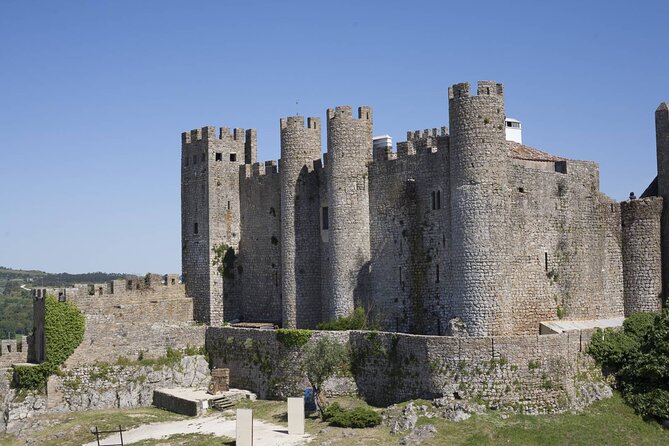 From Lisbon : Óbidos & Nazaré Giant Waves, Ginja & Small Group - Who this tour is best for (and who should reconsider)
