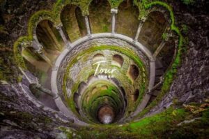 From Lisbon: Sintra, Cabo da Roca, & Cascais Private Tour - Sintra palaces: why Pena and the Moors Castle feel like two different worlds