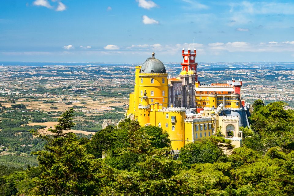 From Lisbon: Sintra to Cascais Full-Day Guided E-Bike Tour - Why this Sintra-to-Cascais route beats the usual day trips