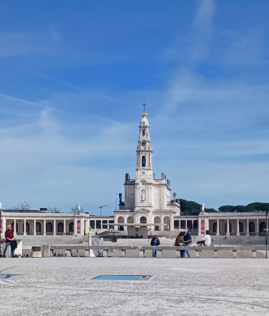 From Lisbon: Small Group Fátima & Little Shepherds Town Tour - What’s Included (and What You’ll Handle Yourself)