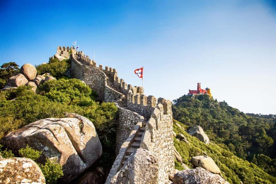 From Lisbon: Small Group Tour of Sintra and Cabo da Roca - Cascais, Atlantic Road, and Avenida Marginal Back to Lisbon