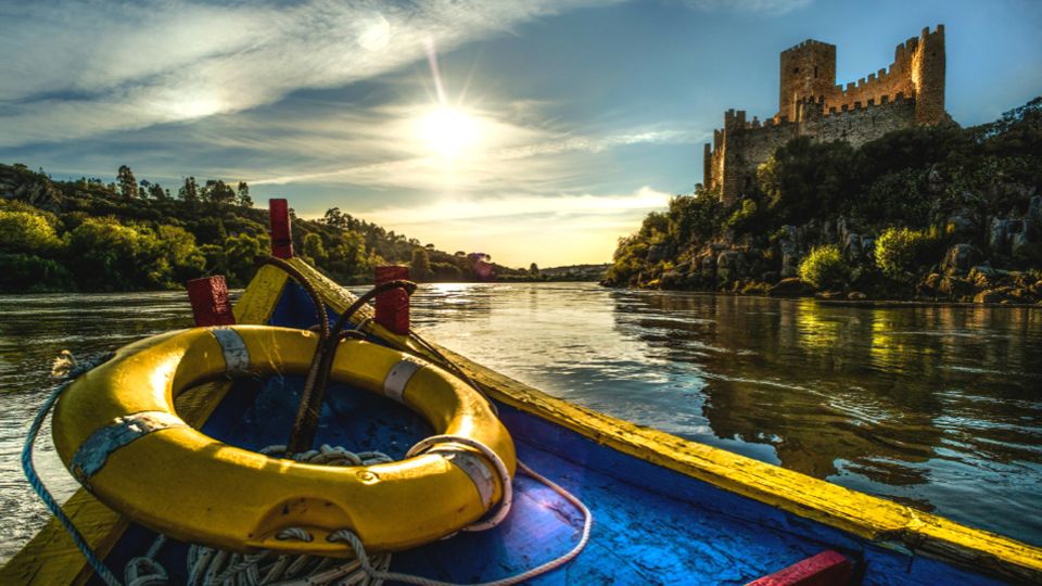 From Lisbon: Tomar, Christ Convent & Almourol Castle Tour - Key moments that make this tour worth your time