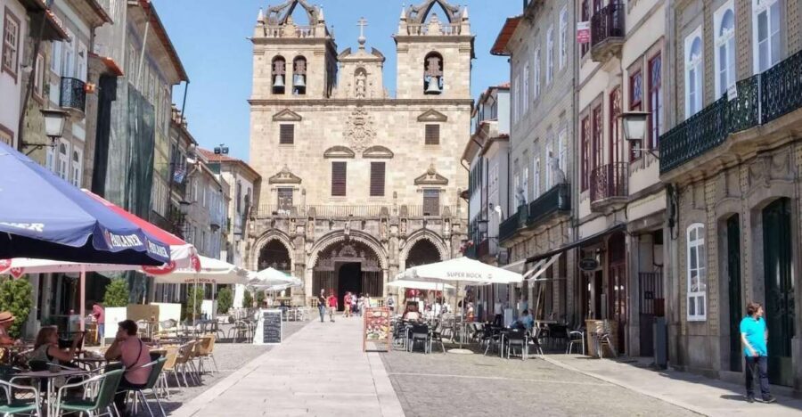From Oporto: Braga Tour (4Hours) - Half Day - Bom Jesus do Monte: iconic steps and a sanctuary built for walking