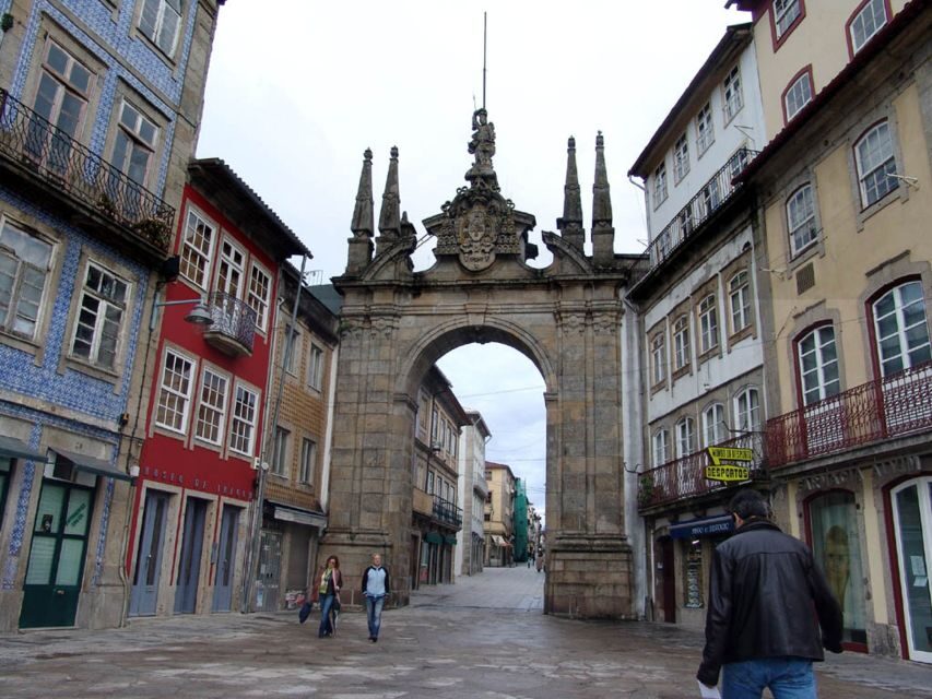 From Oporto: Braga Tour (4Hours) - Half Day - Price and value: what $70 really covers