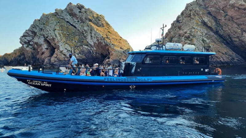 From Peniche: Round-Trip Boat Tour of Berlengas Archipelago - Peniche to Berlengas: the 25–30 minute ride that sets the mood