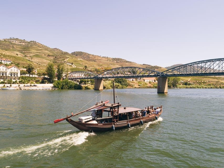 From Pinhão: Douro Valley Rabelo Boat Tour with Port Wine - QR WebApp audio guide: five languages, but audio quality is the variable