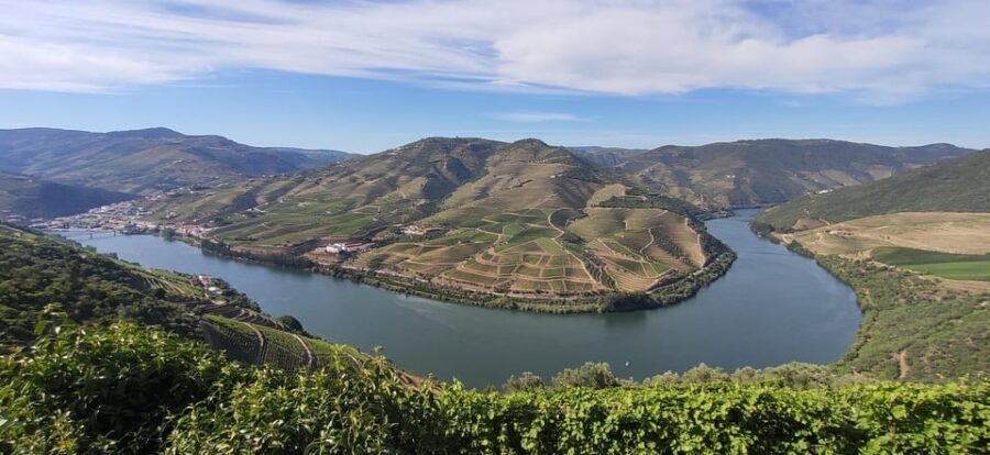 From Pinhão: Douro Valley Tour w/ Wine Tasting and Boat Trip - The 50-minute Douro River cruise: your scenic warm-up