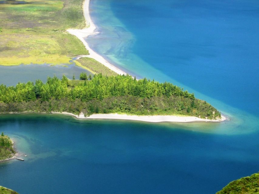 From Ponta Delgada: Lagoa do Fogo Half-Day Jeep Tour - Salto do Cabrito waterfall: the named finish to the thermal theme