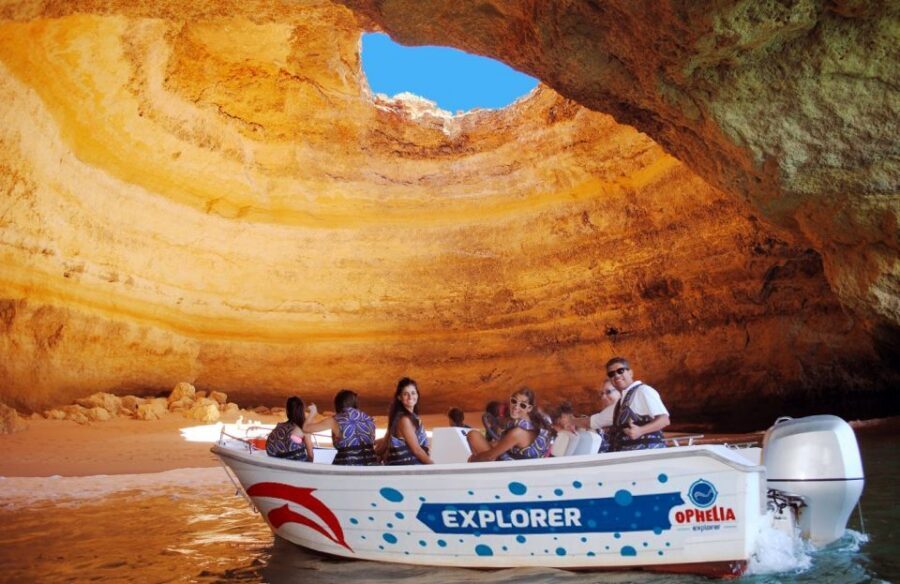 From Portimão: Catamaran Cruise to Benagil Caves with BBQ - Return toward Carvoeiro: more coves, less rushing