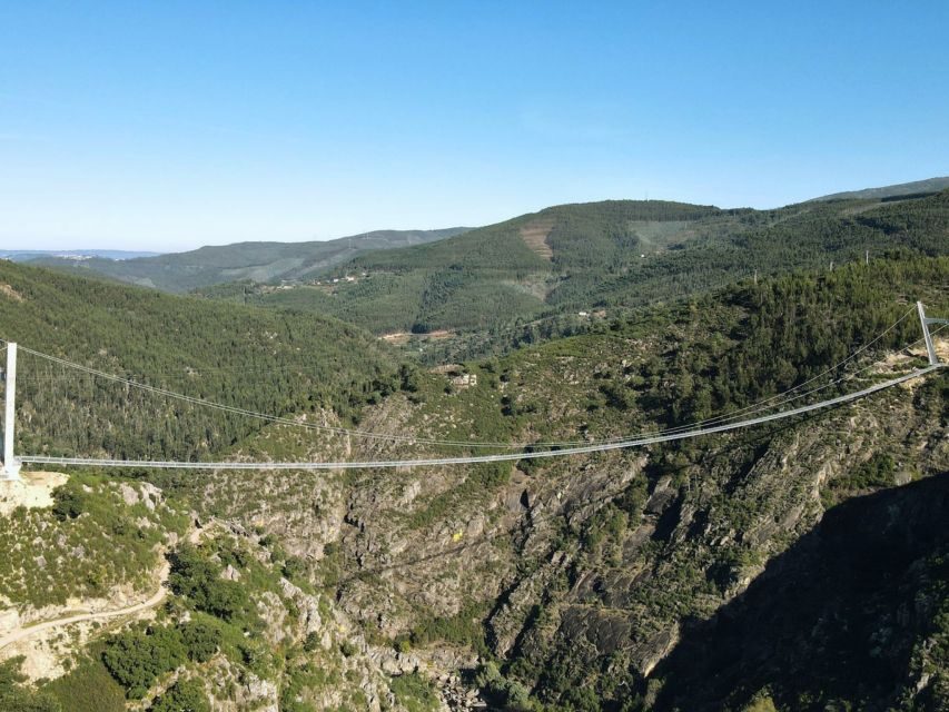 From Porto: Arouca 516 and Paiva Walkways Guided Day Trip - Difficulty and packing: how to make the hike feel manageable