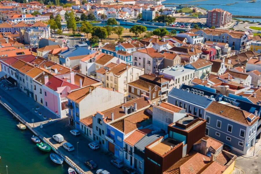 From Porto: Aveiro and Coimbra Private Tour - Lunch Strategy in Coimbra’s Taverns (and How to Order Smoothly)