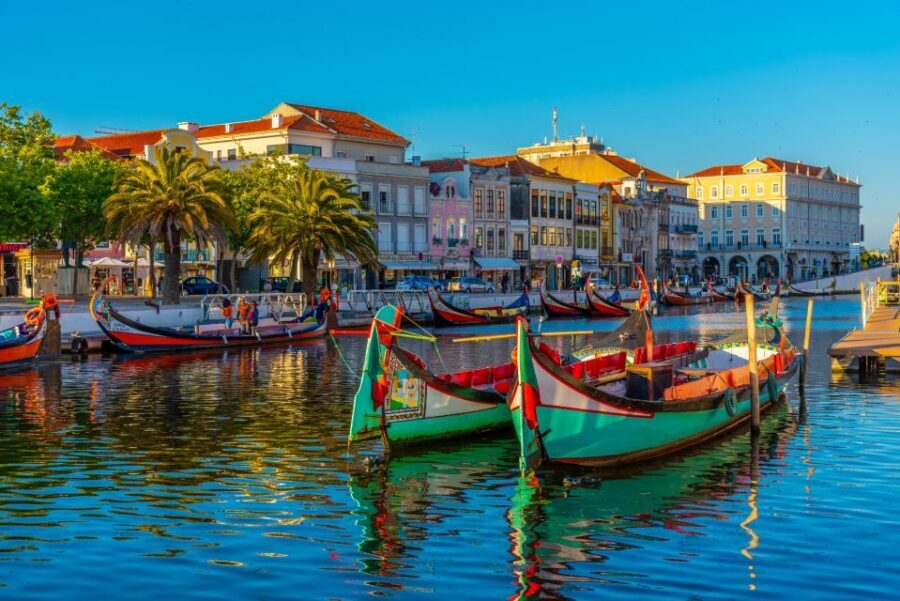From Porto: Aveiro Private Guided Day Trip - From moliceiro boats to the Ria cruise: the water view that makes it click