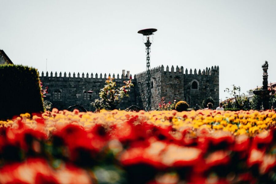 From Porto: Braga & Guimarães with Lunch Small Group Tour - Key Points at a Glance