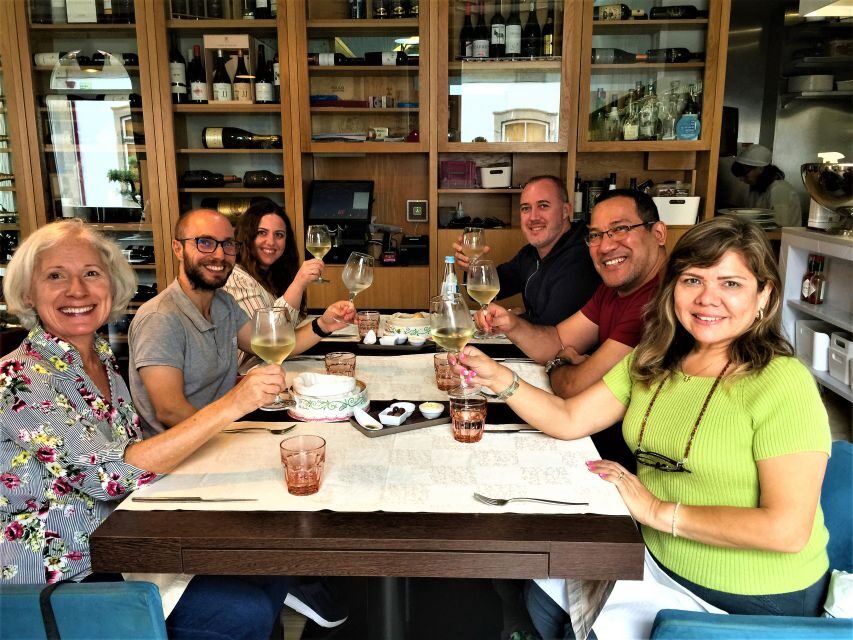 From Porto: Braga & Guimarães with Lunch Small Group Tour - Guides and Group Size: Why Up to 8 People Feels Different