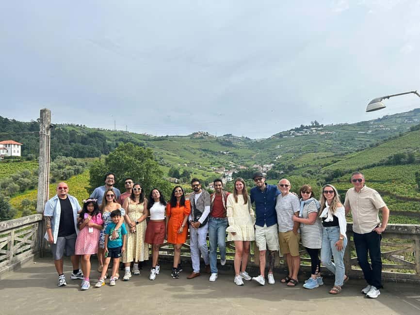 From Porto : Douro Valley sightseeing with 1 Winery Visit - Pinhão Village Free Time: Choose Your Rhythm (Cruise or Lunch)