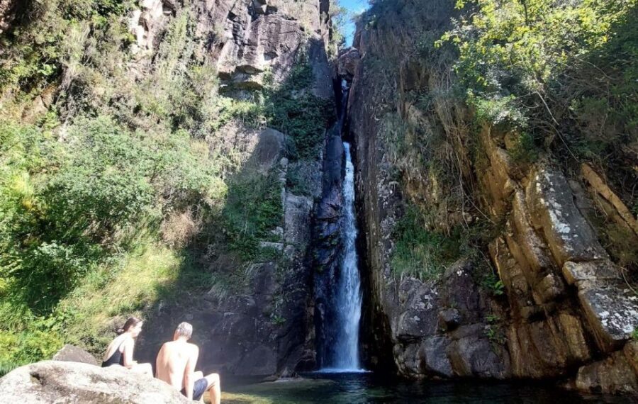 From Porto: Small Group Day Tour of Geres Park with Picnic - Miradouro da Pedra Bela: the viewpoint stop that makes the miles worth it