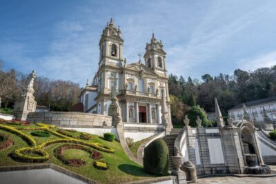 From Porto: Viana do Castelo, Braga and Guimarães Day Tour - Viana do Castelo in One Hour: Cobblestones, Cafés, and Real Local Tempo