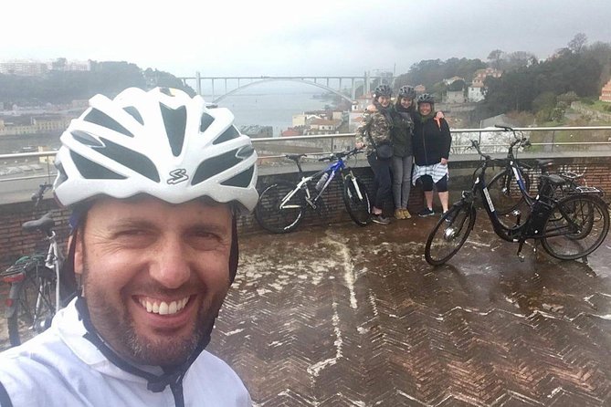 From Porto with view to Gaia: Private Bike Tour #DuckSideOfPorto - The Douro River Ferry Photo Moment: A Surprising Advantage