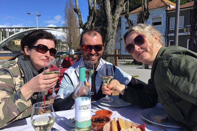 From Porto with view to Gaia: Private Bike Tour #DuckSideOfPorto - Soda/Pop Beer/Juice Included: Small Break, Real Value