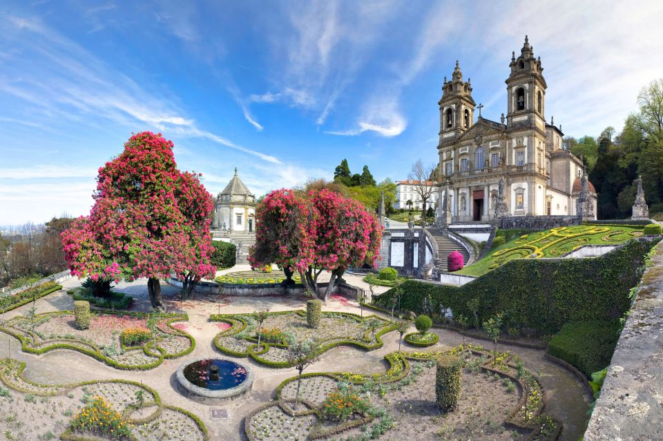 From Porto: Wonders of Braga & Guimaraes Private Day Trip - Why Braga and Guimarães work so well from Porto