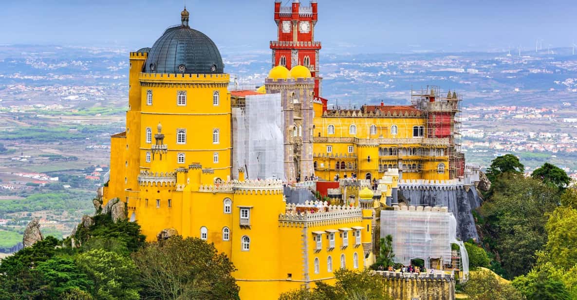 From/To Lisbon: Sintra Hop-on Hop-off Tickets + Audio Guide - Getting started at Rossio Square: the part that saves you stress