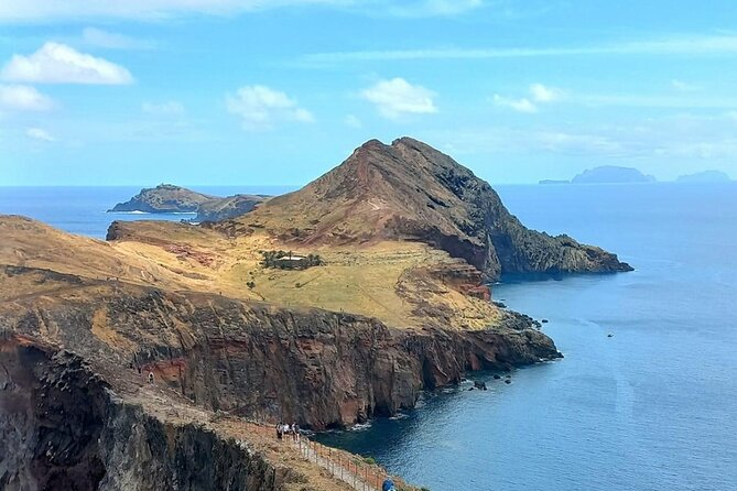 Full day East Adventure Jeep Tour in Madeira Portugal - Stop 1 Pico do Arieiro: The Island’s High-Altitude Viewpoint Starts Strong