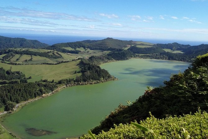 Full-Day Furnas Tour: Hot Springs, Traditional Lunch & Tea - Miradouro Pico do Ferro: the viewpoint that makes the valley make sense