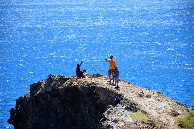 Full Day - Madeira East - Santana’s Palheiros cottages: Color, history, and enough time to enjoy it