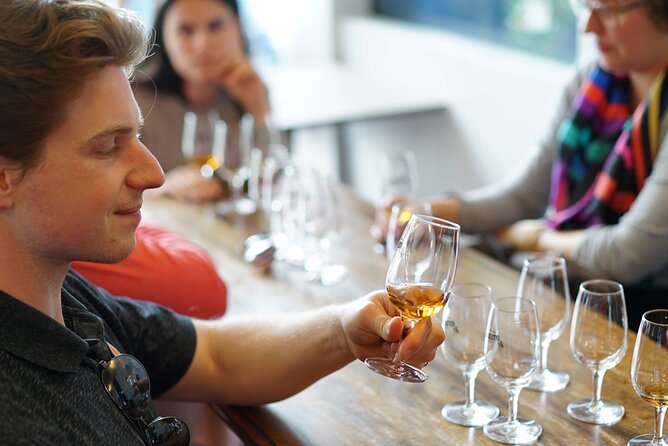 Full-Day Madeira Wine Tasting Tour with Lunch - Guides Who Make the Day Click: Roberto, Sofia, Mónica