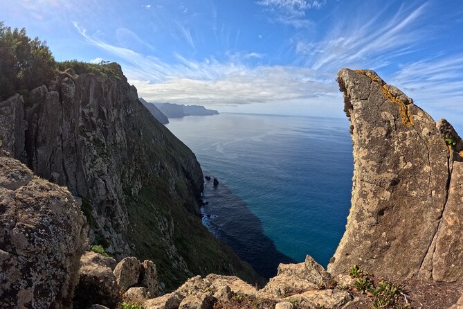 Full Day of Wonders: Madeira 4x4 Private Tour - Black-sand beaches and natural pool time: plan around crowds