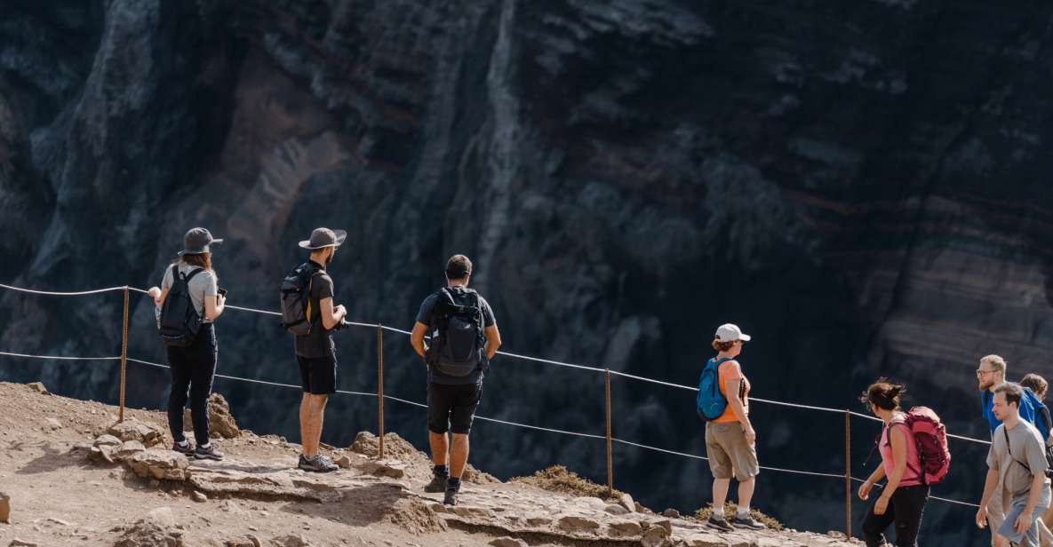 Full Day Ponta de São Lourenço - Natural Reserve - The 6 km walk: the route’s rhythm and what it’s really like