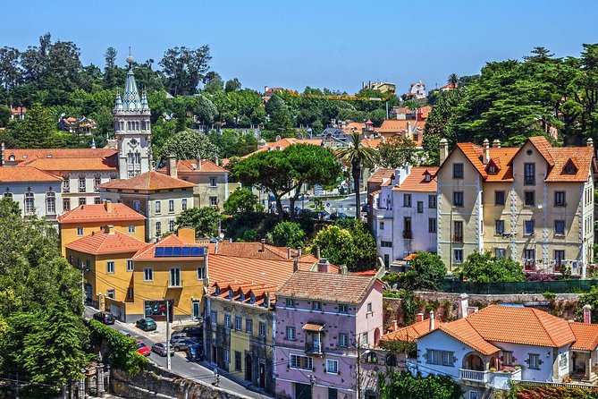 Full-Day Private Sintra Tour with Wine Tasting and Pena Palace - Pena Palace: the Romantic 19th-century showpiece (and the photo game)