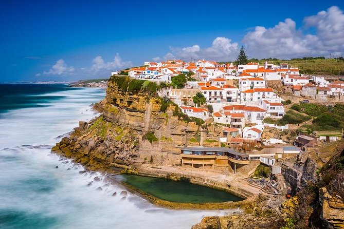 Full-Day Private Sintra Tour with Wine Tasting and Pena Palace - Moorish Castle climb: the views are real, but don’t underestimate the walk