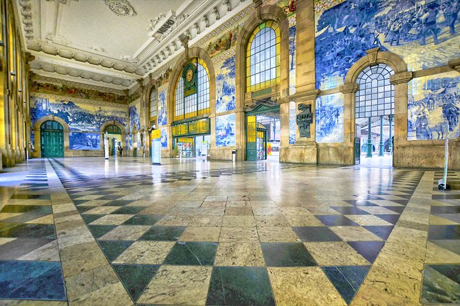 Full-Day Private Tuk Tuk All Around Porto - São Bento Railway Station: the stop that feels like art
