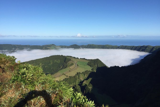 Full Day Sete Cidades and Lagoa do Fogo PRIVATE 4WD Tour with Lunch - Price and value: what $777.31 per group buys you