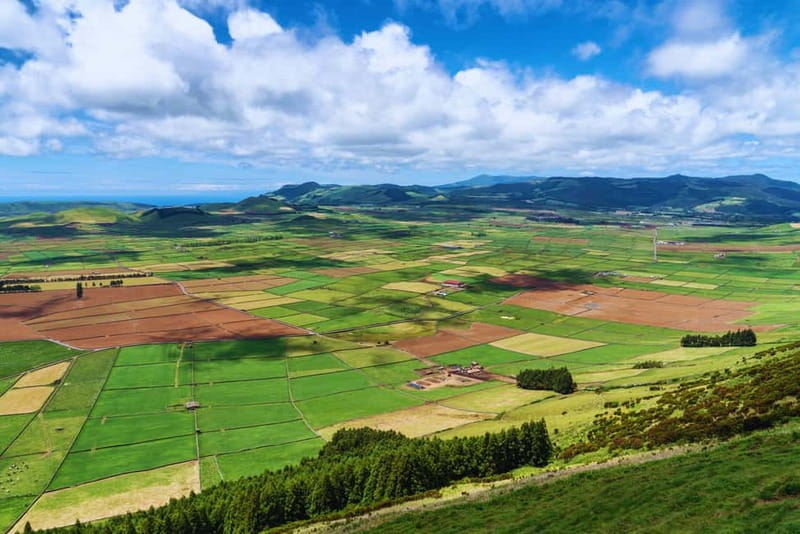 Full Day - The Best of Terceira Island - Praia da Vitória Break: The Hour That Makes the Second Half Easier