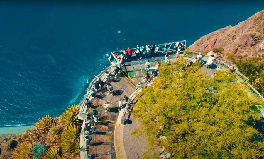 Funchal: Cabo Girão, Wines Tasting and Dolphins Watching - The 4x4 open-roof drive to Jardim da Serra (and why it’s fun)