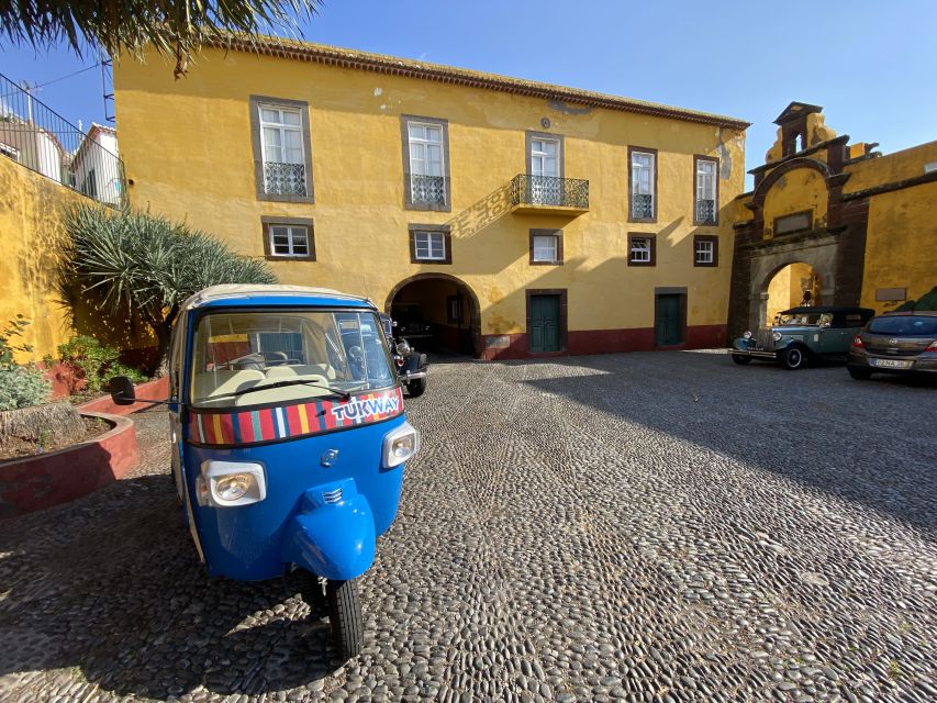 Funchal: City Highlights Tuk-Tuk Tour - Pico dos Barcelos Lookout and Pico’s Fortress: the pirate-defense era, explained