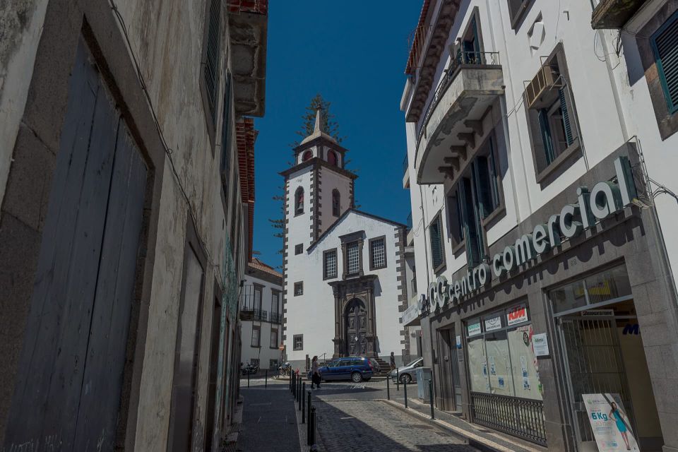 Funchal: City Highlights Tuk-Tuk Tour - Quinta das Cruzes and City Hall: architecture you’d miss on your own