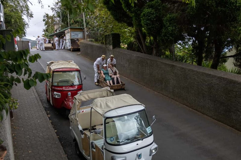 Funchal: Guided Tuk Tuk Tour to Toboggan Rides & Old Town - Monte Toboggan rides: the main event and how to plan for timing